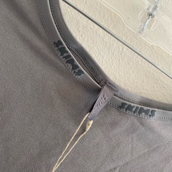 SKIMS cotton logo super cropped Tee in Smoke size Small limited edition NWT - Picture 3 of 5